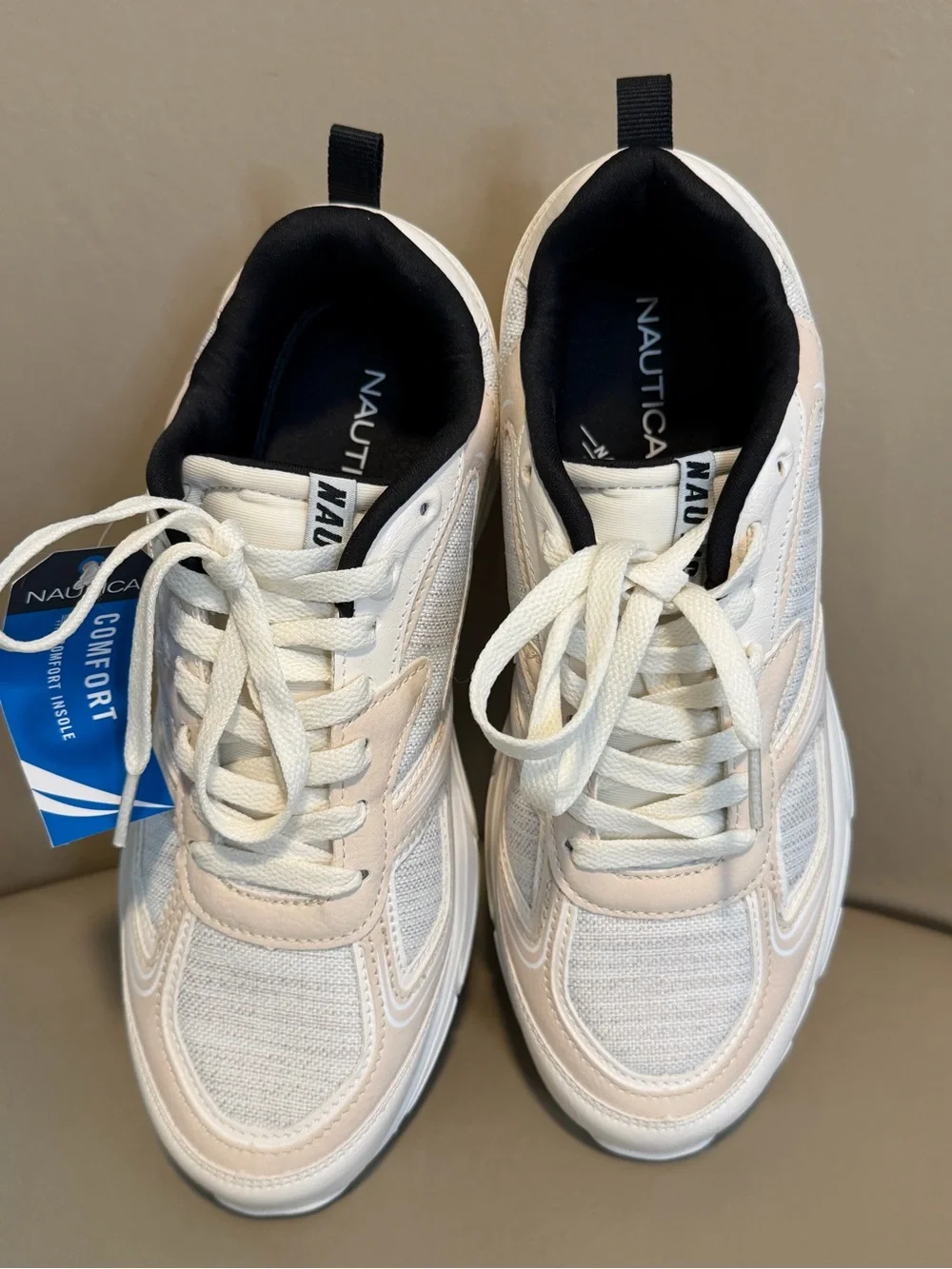 New in Box! Nautica Perelto Linen/Ivory Comfort Lace Up Jogger Sneakers. Size 8.